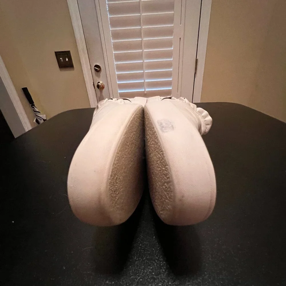 Kate Spade size 9.5 white leather Lillie slip on shoes